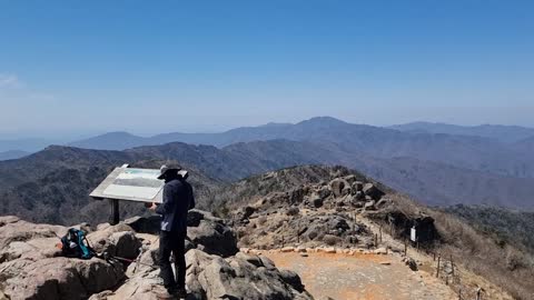 Korea's famous mountain Jirisan Cheonwangbong landscape