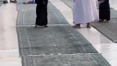 Masha'Allah little cute baby playing in masjid Al Haram