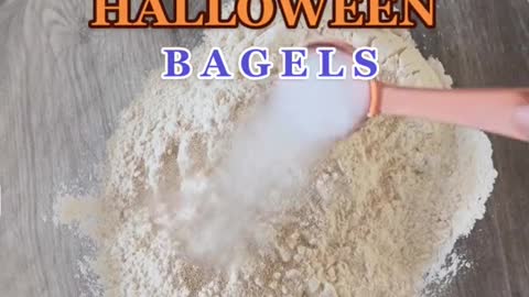 7_🎃HALLOWEEN BAGEL RECIPE🥯