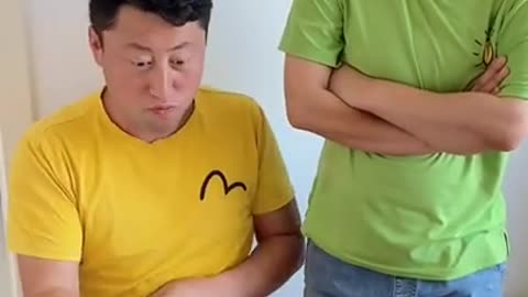 Newـfunnyـ videoـ 2022ـ chineseـfunnyـ videoـ try ـnot ـtoـ laughـcomedy#short