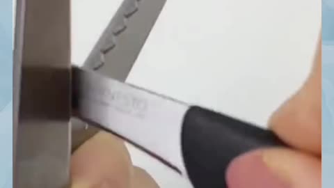 Tips and trick to sharpen your scissors