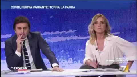 VIVIAMO IN UN MONDO SIMULATO.