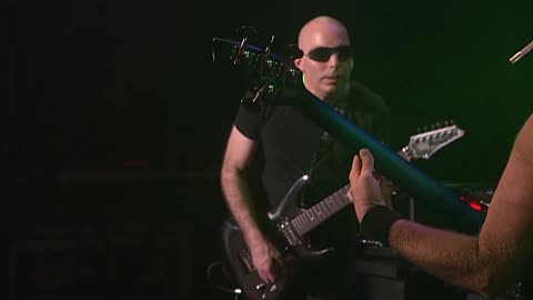 Joe Satriani - Made of Tears (from Satriani LIVE!)