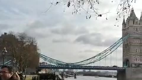 Tower of London and Tower Bridge. Walking around London, England