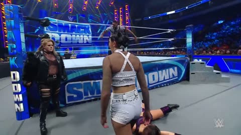 Shotzi battles Chelsea Green: SmackDown highlights, Oct. 27, 2023