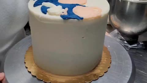 Sonic the hedgehog cake