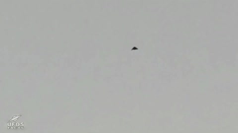 UFO (TR3B?) over Pomona, California - 1st November 2020