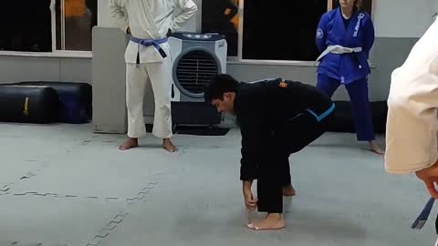 Fundamentos: como cair de frente no Jiu-Jitsu