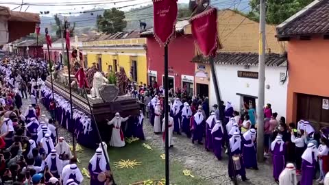 Catholic faithful take part in Guatemala's Palm Sunday