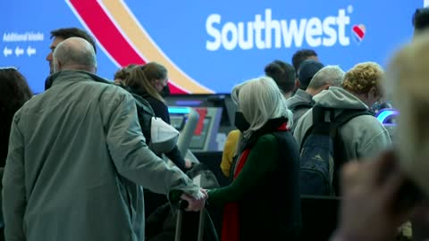 Southwest vows to go 'above & beyond' to reimburse stranded passengers