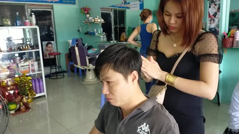 Vietnamese Lady Barber give me a Relaxing Shampoo Massage