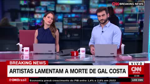 Maria Bethânia lamenta a morte de Gal Costa | LIVE CNN