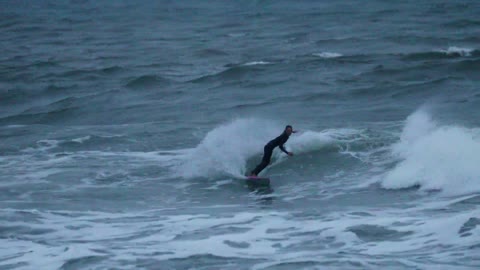 RAW DAYS｜Chiba Ichinomiya｜Surfing with the wind blowing