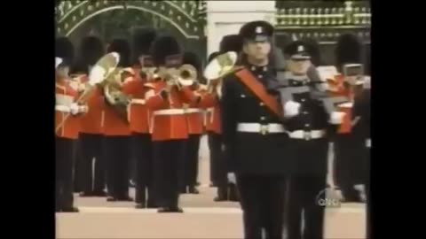 Star Spangled Banner played at Buckingham Palace- Sept 13, 2001