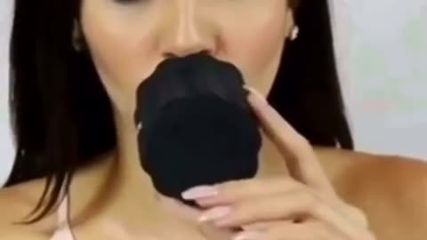 AMAZING POUTY LIPS USING LIP PLUMPER