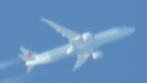 Zooming Up To The Cockpit Of An Air Canada Flight