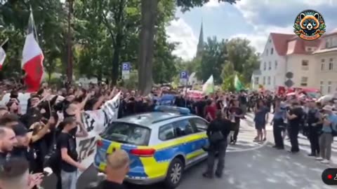 Hundreds of Germans protest Pride parade in Bautzen.