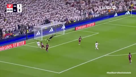 REAL MADRID 3 - 0 REAL VALLADOLID CF - RESUMEN LALIGA EA SPORTS