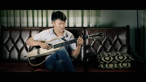 (Guitar Solo) White Mist in the Countryside - Quang Le