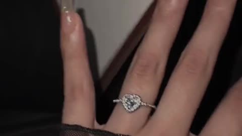 Isn't Darry Ring supposed to be an engagement ring or sth .. 😭