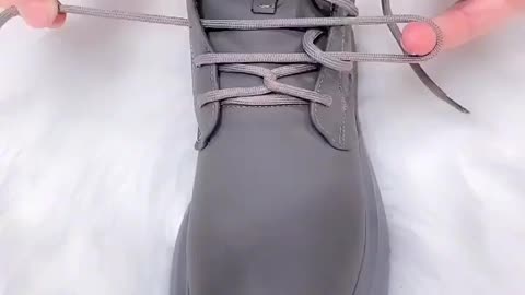 Tie a shoe lace in style