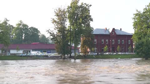 Polish town saved by sandbags as central Europe fights back floods