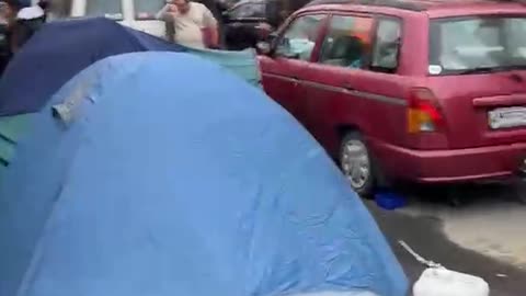 Wellington Protest 2/3/2022: Anti-Mandate Protestors interacting with New Zealand Police.