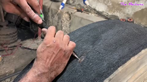 How to Change Ringtread on Tyre Casing by Recap -- The Most Amazing Process of Retreading Old Tyre