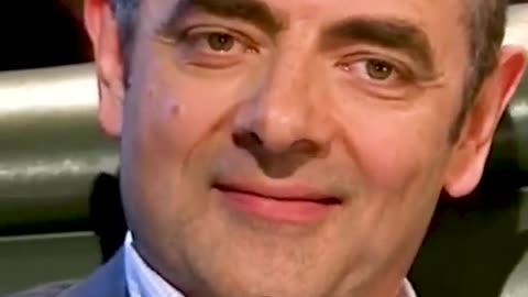 Mr. Bean (Rowan Atkinson) Brings Hilarious Fun to Top Gear! 😂🚗 #MrBean #TopGear #ComedyGold