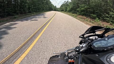 MT-07 Riding Tight Twisty Roads