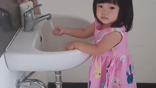 I Can Wash My Own Hands