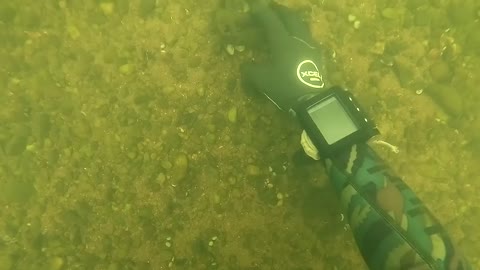 I Found a Crashed Drone Underwater While Scuba Diving! (Returned to Owner)-18