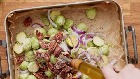 Keto holiday meatballs with roasted Brussels sprouts 2021