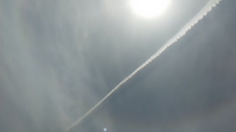 Chemtrail Halo and active spraying.