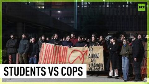 Tear gas and stun grenades | Cops clash with students occupying Greek university