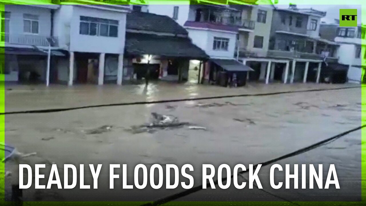 Torrents of water flood China's Huangshan