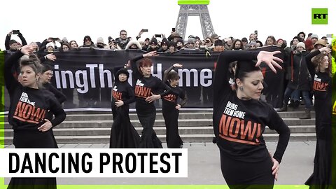 French demonstrators dance, demanding release of Israeli hostages