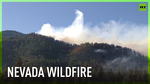 Uncontained wildfire rages near Reno, Nevada