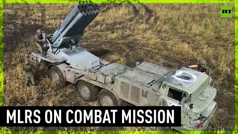 Uragan MLRS strikes Ukrainian army positions with 220mm missiles