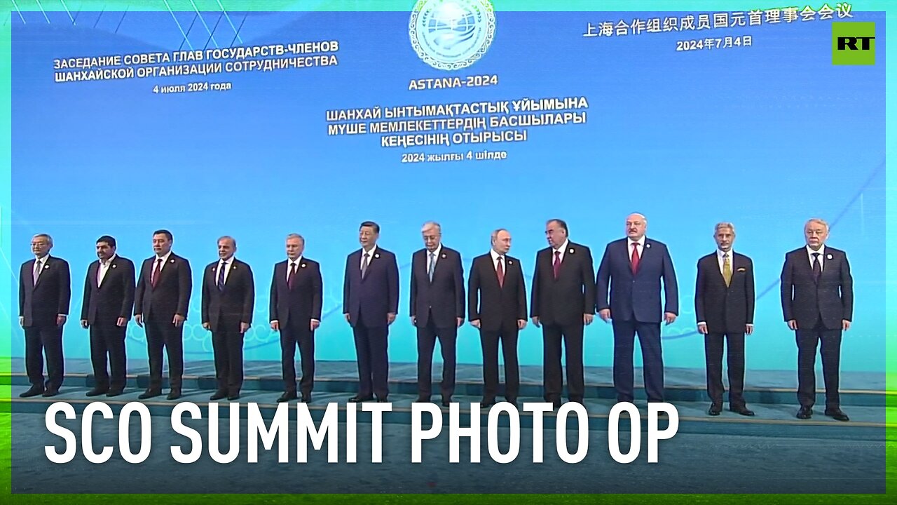 World leaders pose for a photo ahead of SCO council meeting