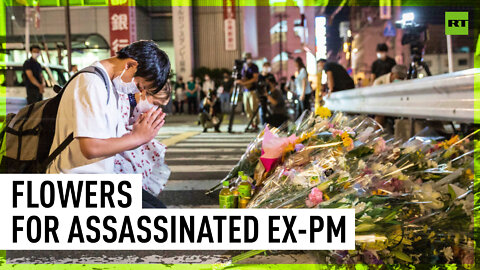Nara residents lay flowers at site of Abe’s assassination