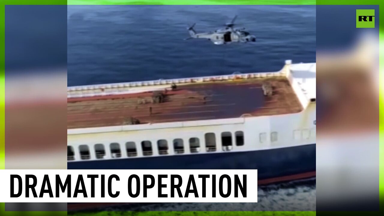 Italian special forces attempt to secure Turkish ship held by 15 stowaways