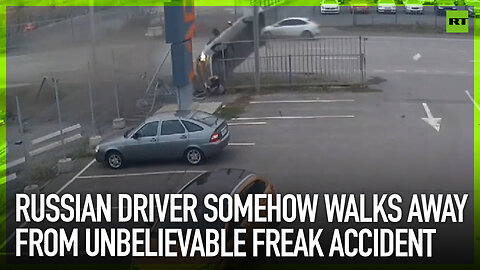 Russian driver somehow walks away from unbelievable freak accident