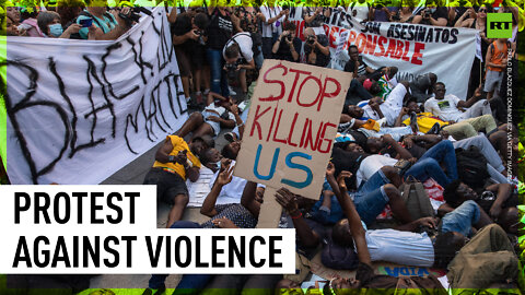 Mass protest against police brutality in Madrid following deaths of 37 migrants