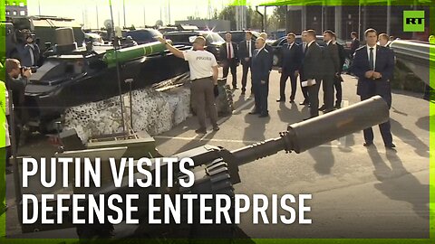 Putin visits defense enterprise in St. Petersburg