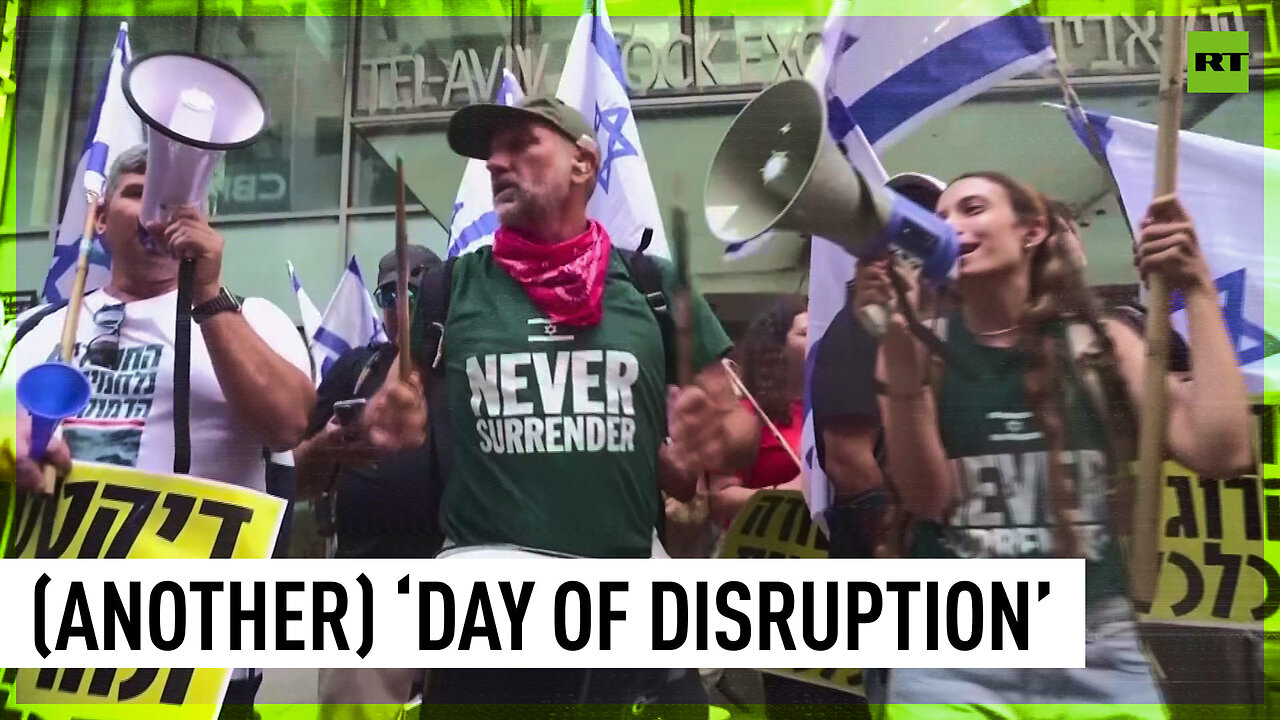 Protesters block Tel Aviv stock exchange