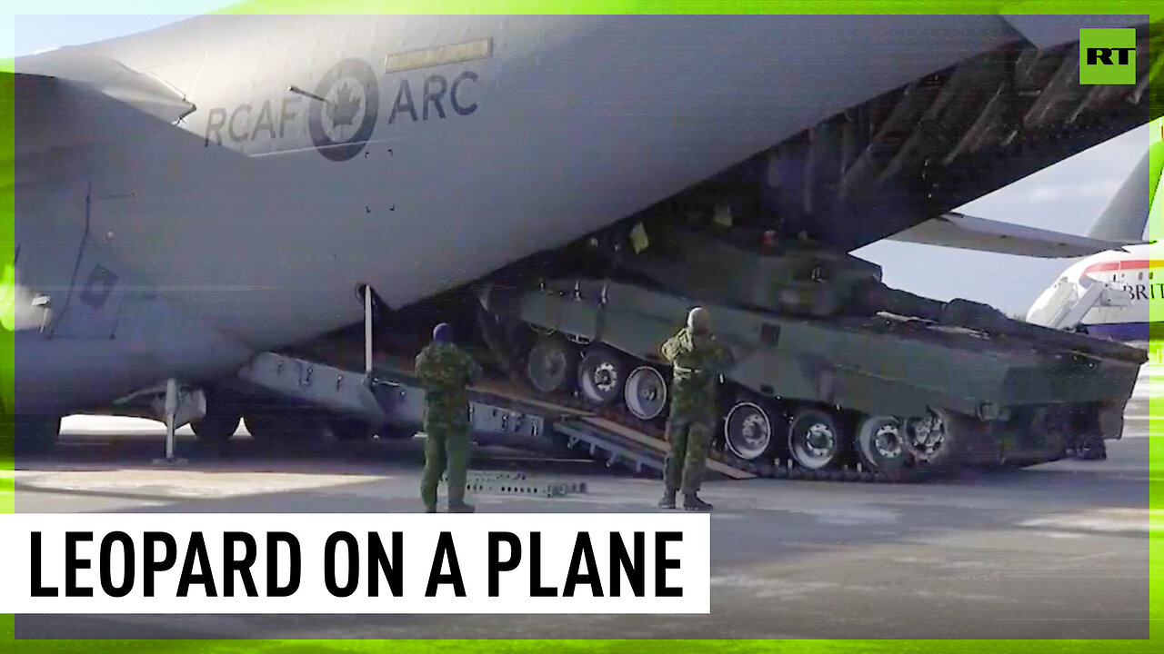 First Leopard 2 tank loaded onto plane bound to Ukraine