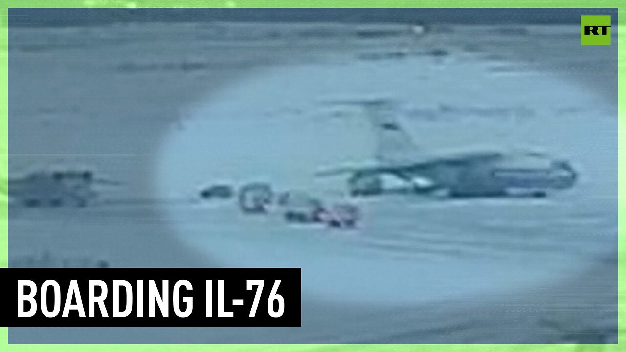 Ukrainian POWs boarding Il-76 before crash