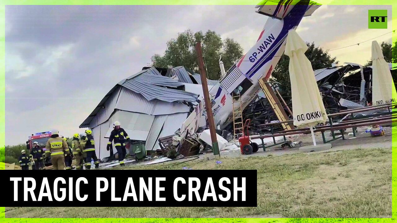 5 killed, 8 injured in a plane crash near Polish capital