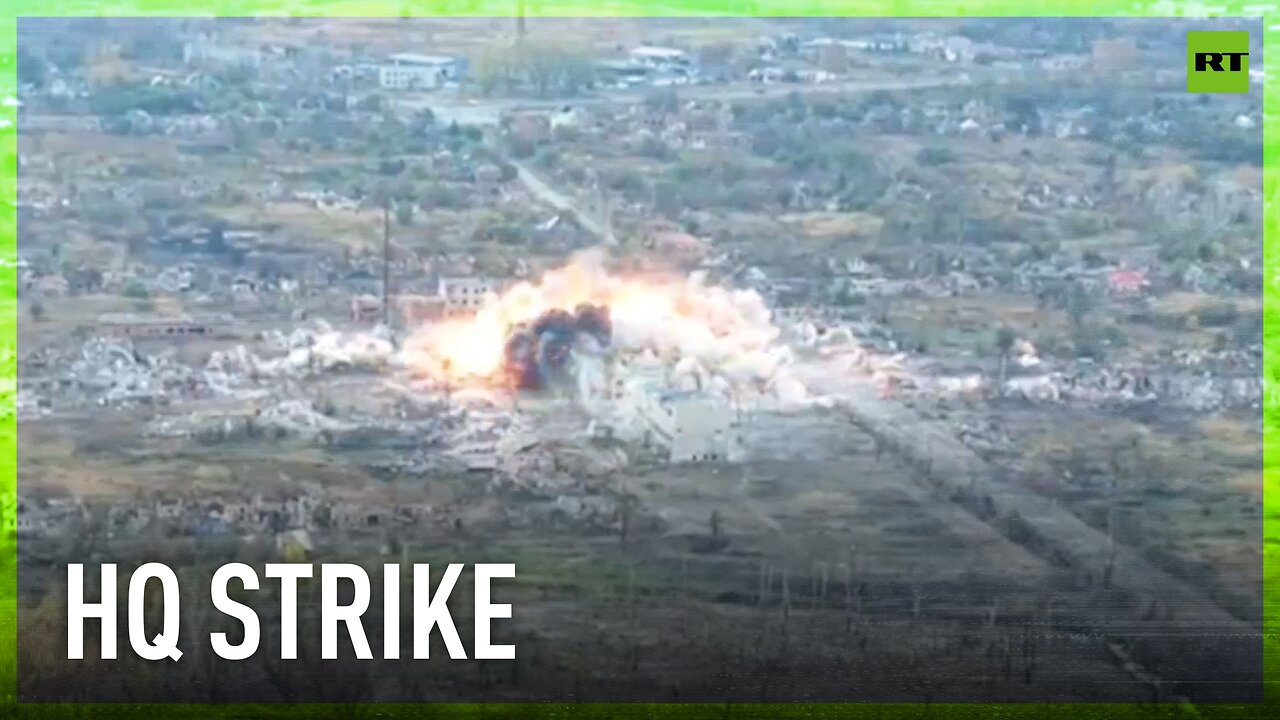 Russian glide bomb obliterates Ukrainian HQ